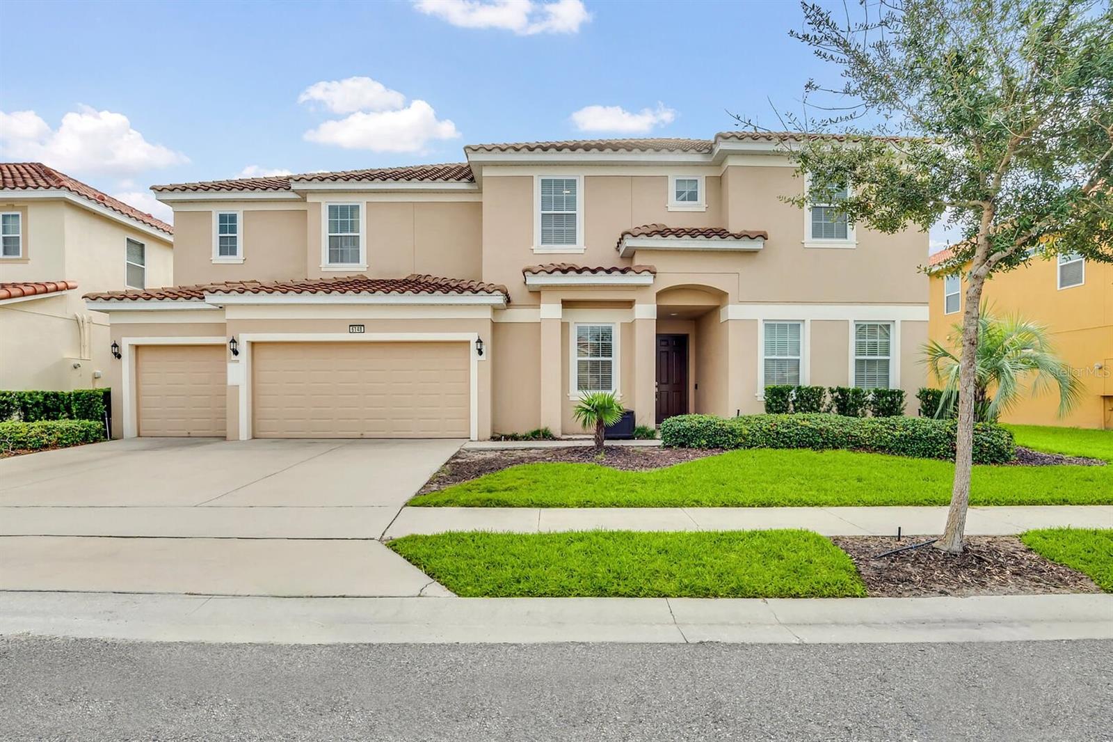Photo of 6148 BROAD OAK DRIVE DAVENPORT FL 33837