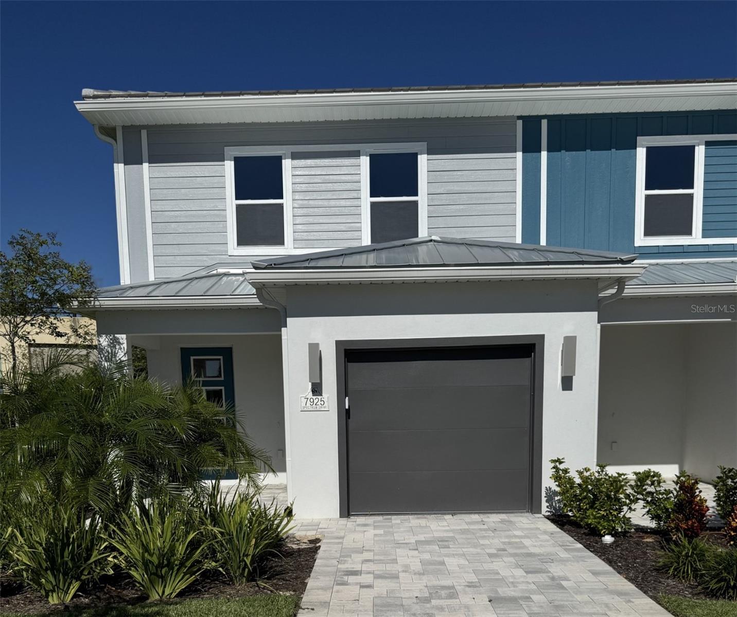 Photo of 7905 SPECTRUM DRIVE KISSIMMEE FL 34747