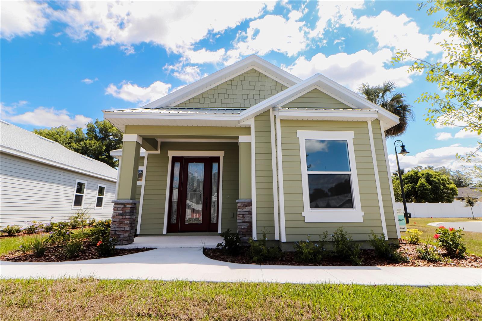 Photo of 927 AZALEA WALK CIRCLE DELAND FL 32724