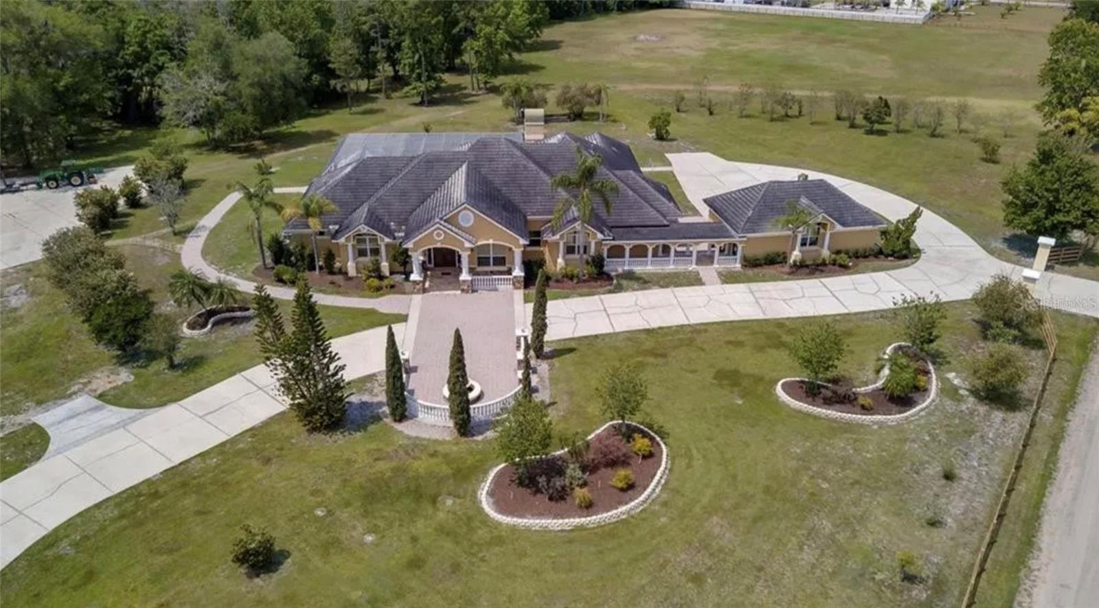 Photo of 4421 REAVES ROAD KISSIMMEE FL 34746