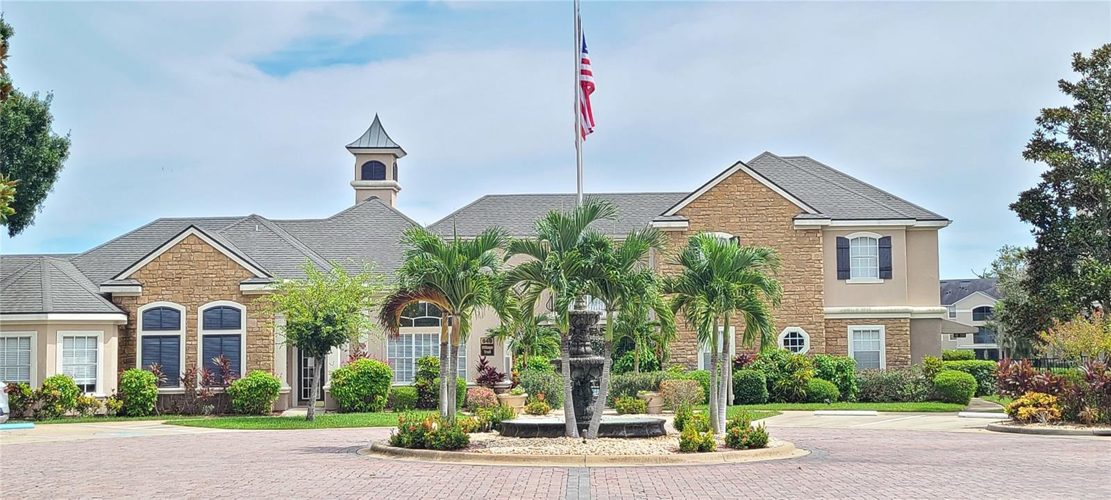 Photo of 940 VILLAGE TRAIL #3-205 PORT ORANGE FL 32127