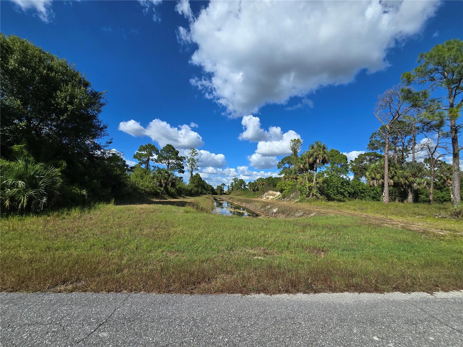 Photo of 423 WILDER AVENUE LEHIGH ACRES FL 33974