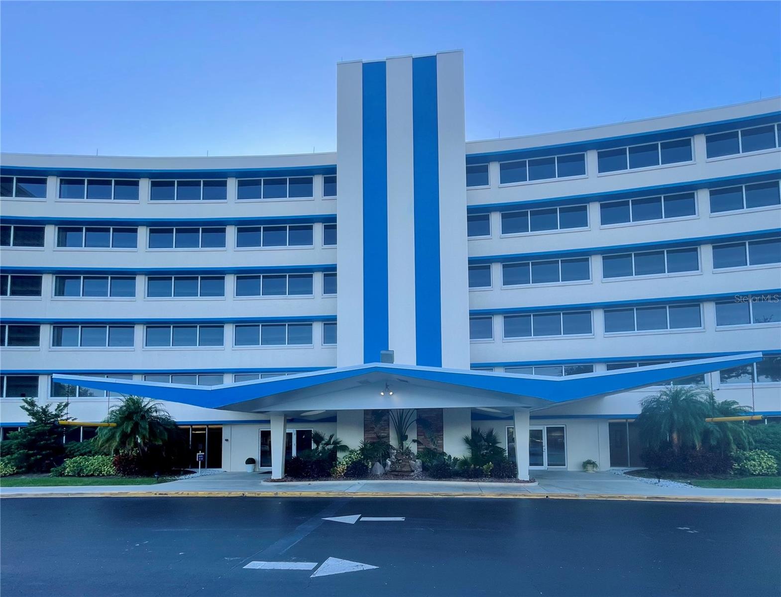 Photo of 1224 S PENINSULA DRIVE #304 DAYTONA BEACH FL 32118