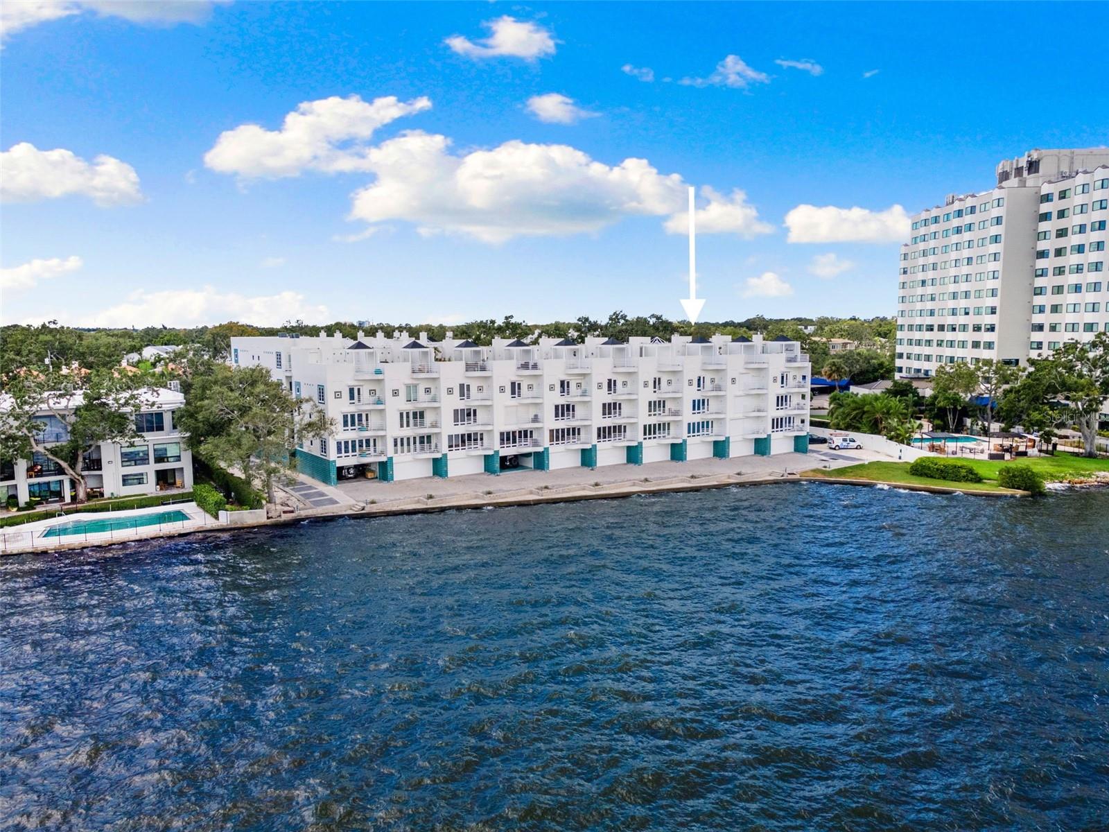 Photo of 4950 BAYSHORE BOULEVARD #23 TAMPA FL 33611