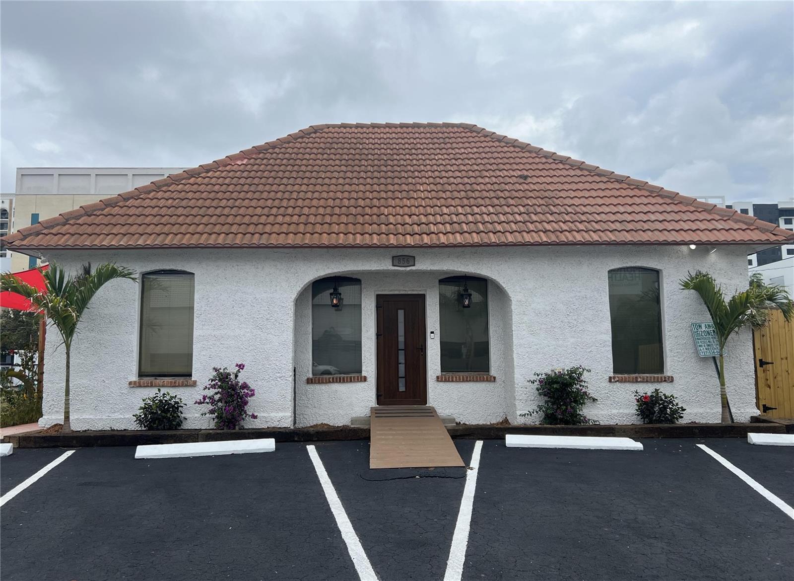 Photo of 856 2ND AVENUE ST PETERSBURG FL 33701