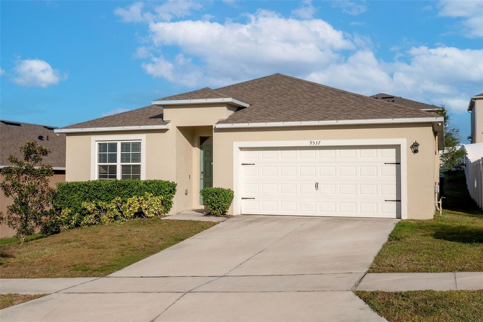 Photo of 9537 BLACK WALNUT DRIVE CLERMONT FL 34715