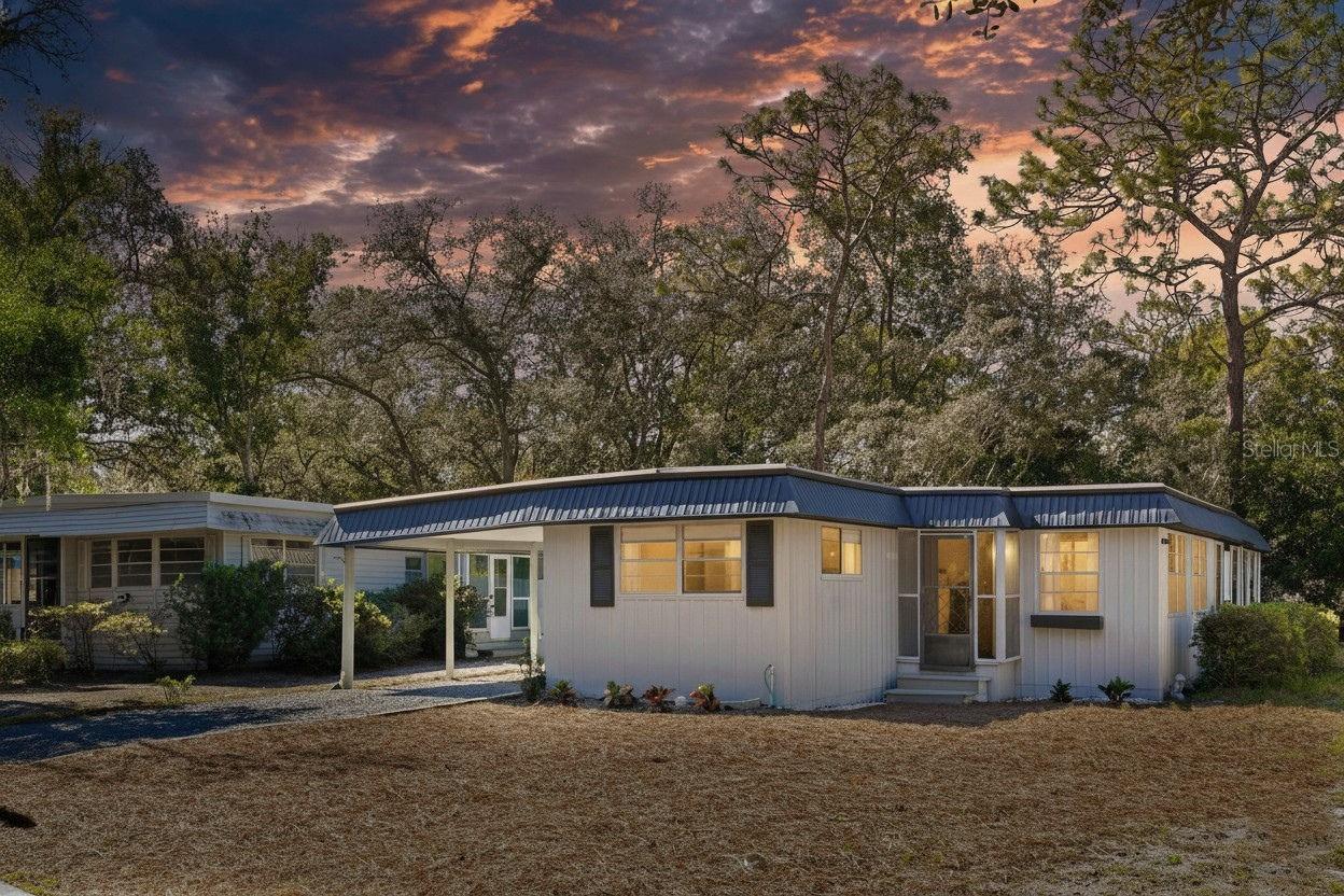 Photo of 403 N NIBLICK LANE LAKE MARY FL 32746