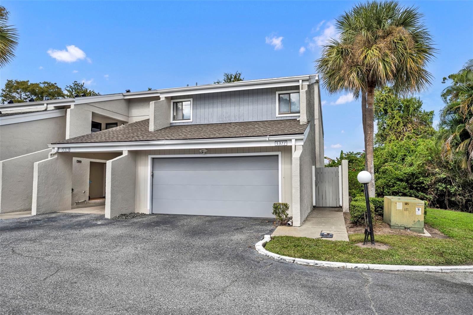 Photo of 5377 VINELAND ROAD #1-D ORLANDO FL 32811