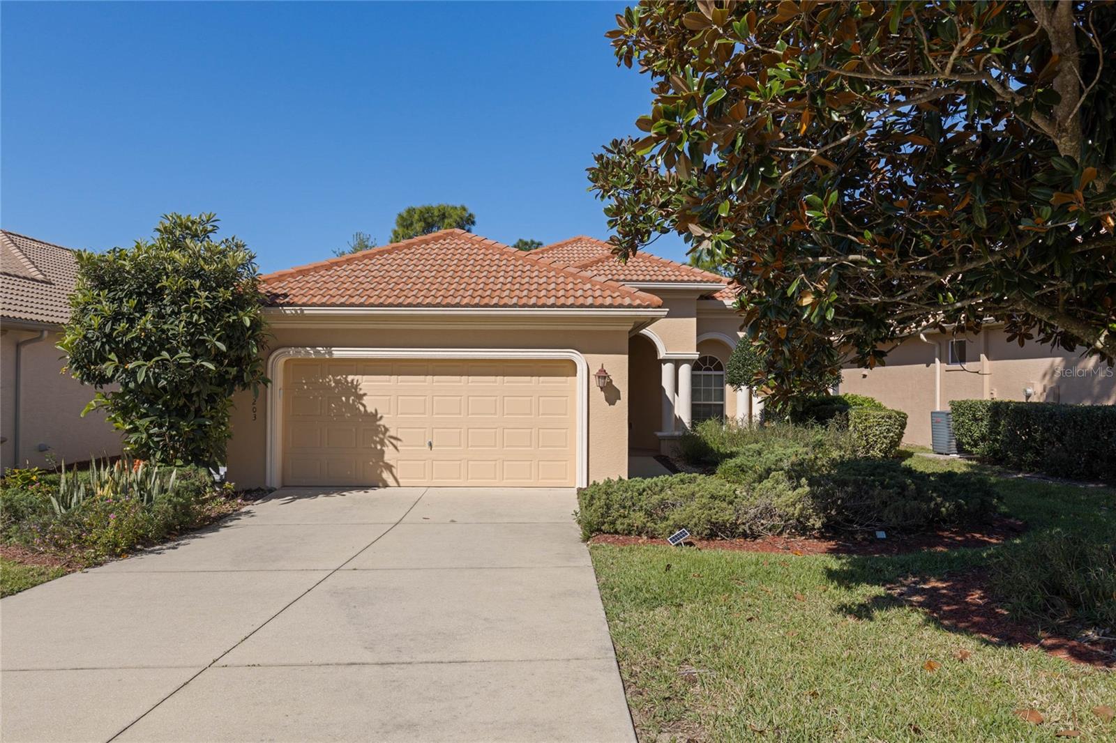 Photo of 1203 W DIAMOND SHORE LOOP HERNANDO FL 34442