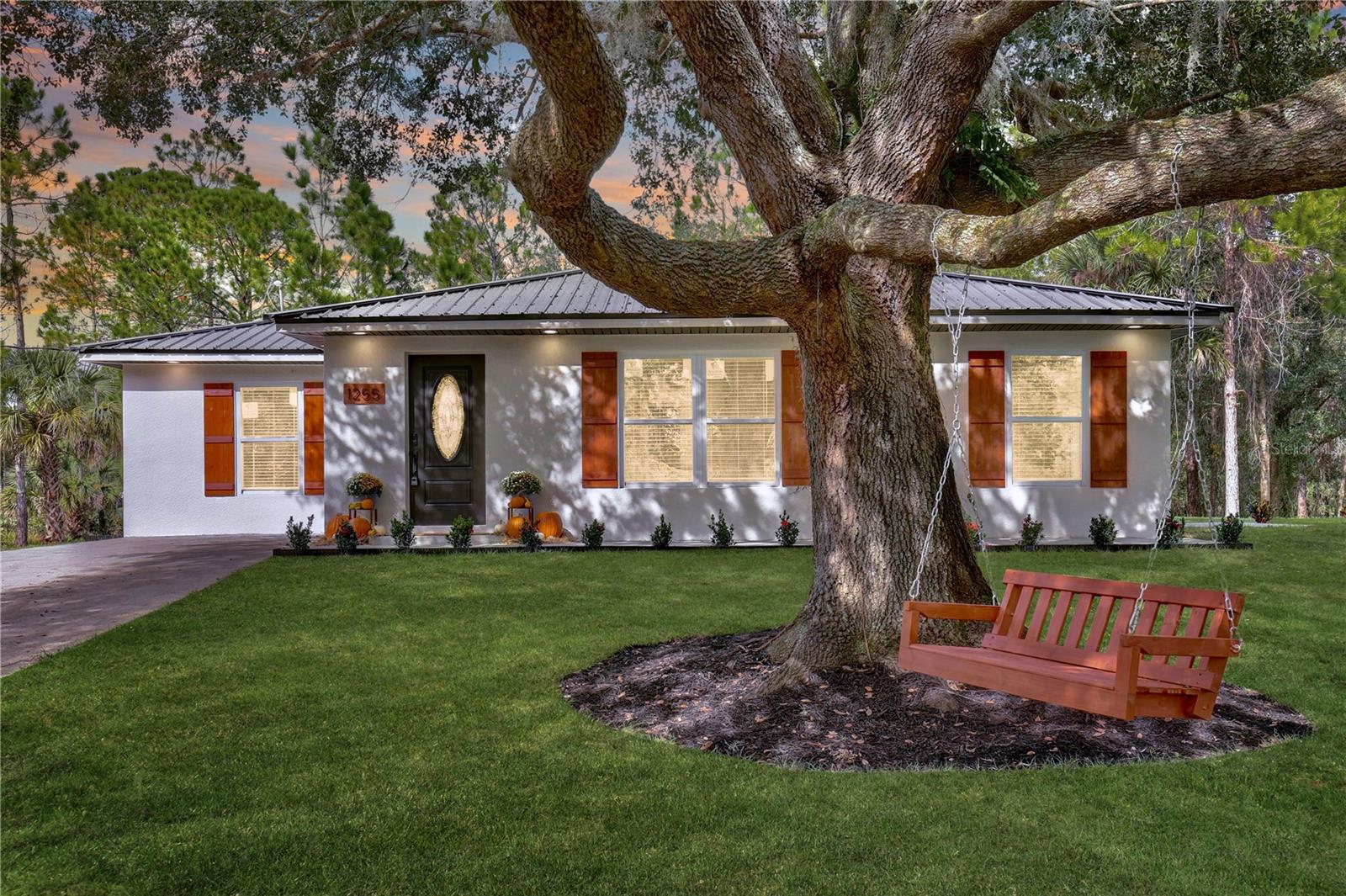 Photo of 1255 FLINT TRAIL GENEVA FL 32732