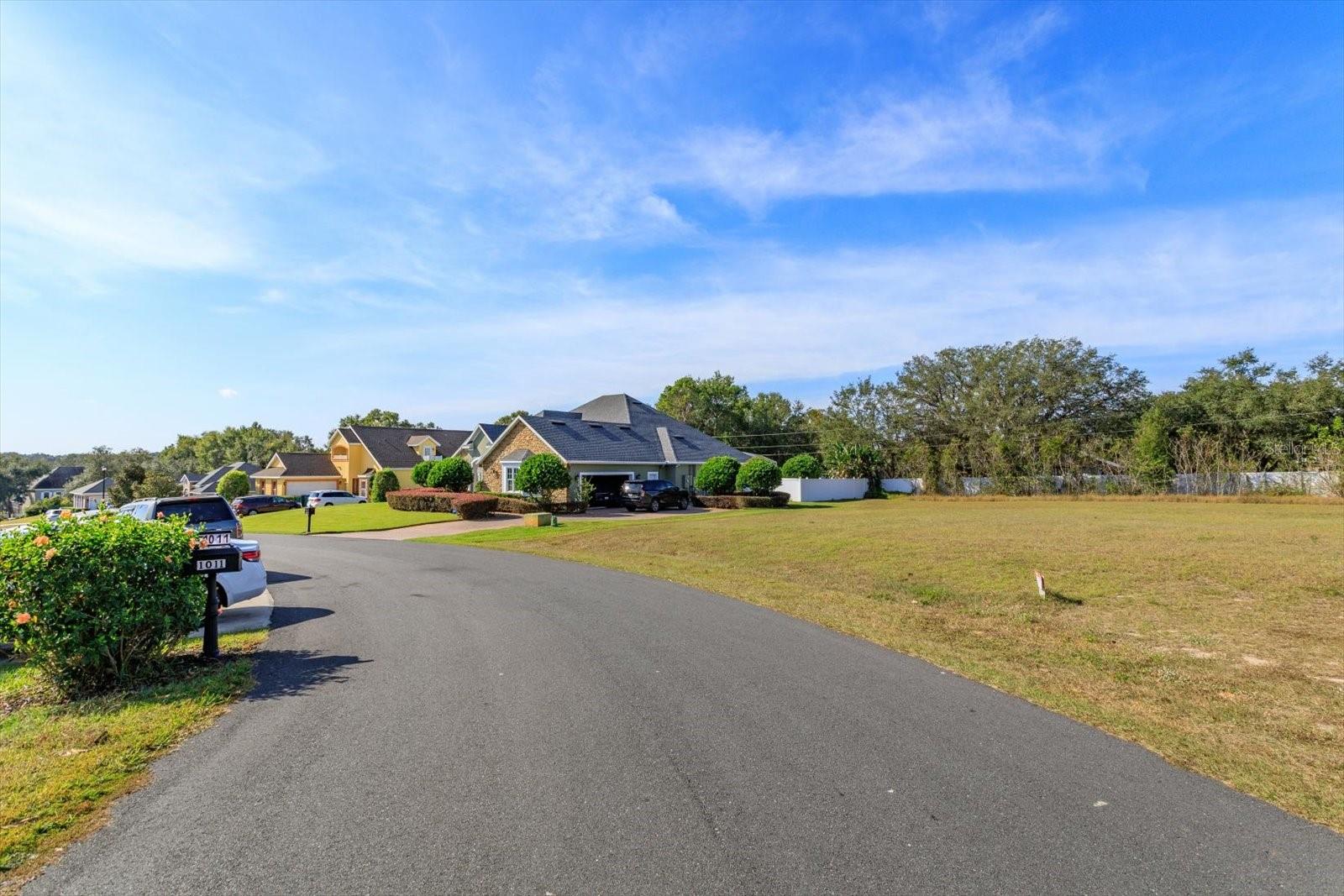 Photo of 1004 MYRTLE BREEZES COURT FRUITLAND PARK FL 34731