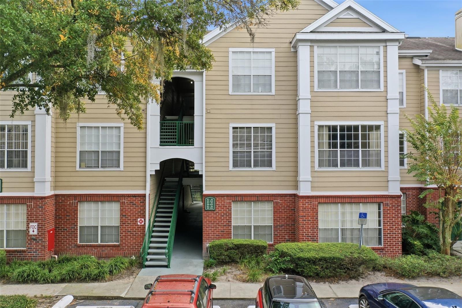 Photo of 13103 MULBERRY PARK DRIVE #829 ORLANDO FL 32821
