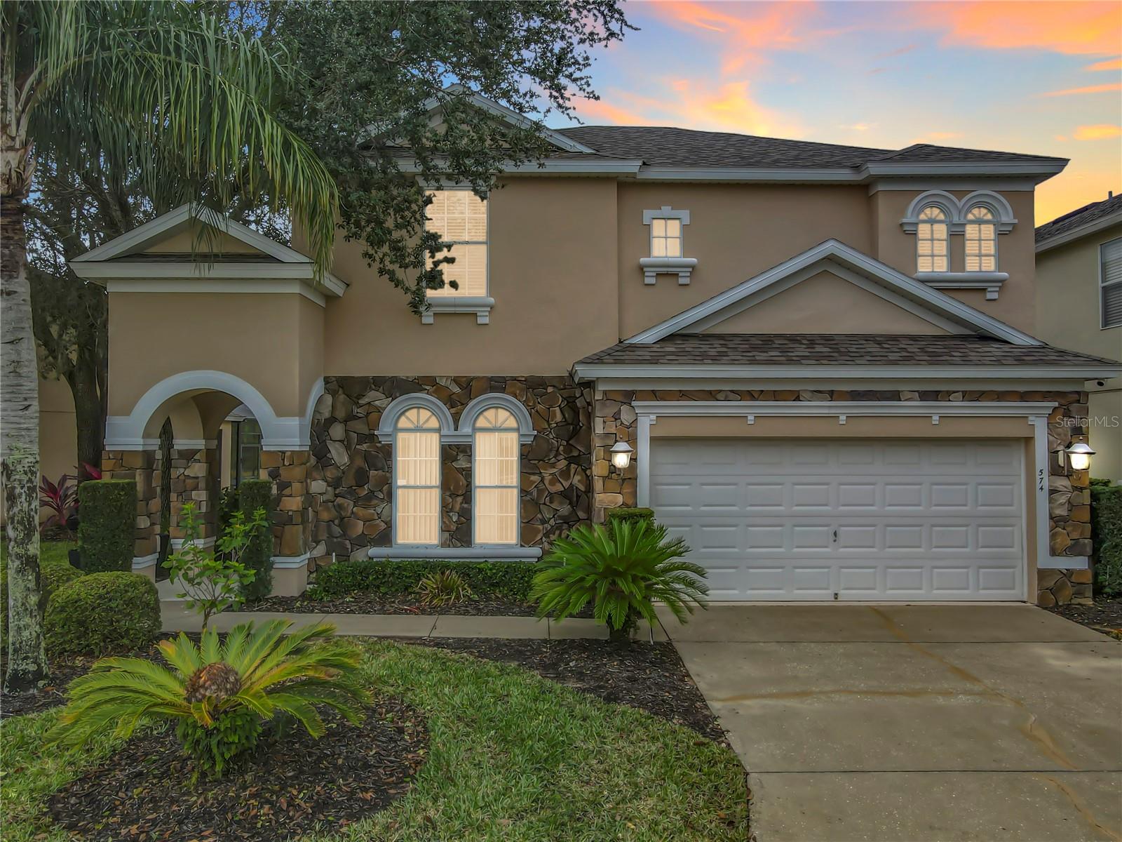 Photo of 574 TUPELO CIRCLE DAVENPORT FL 33897