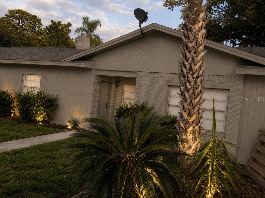 Photo of 4327 PLYMOUTH SORRENTO ROAD APOPKA FL 32712