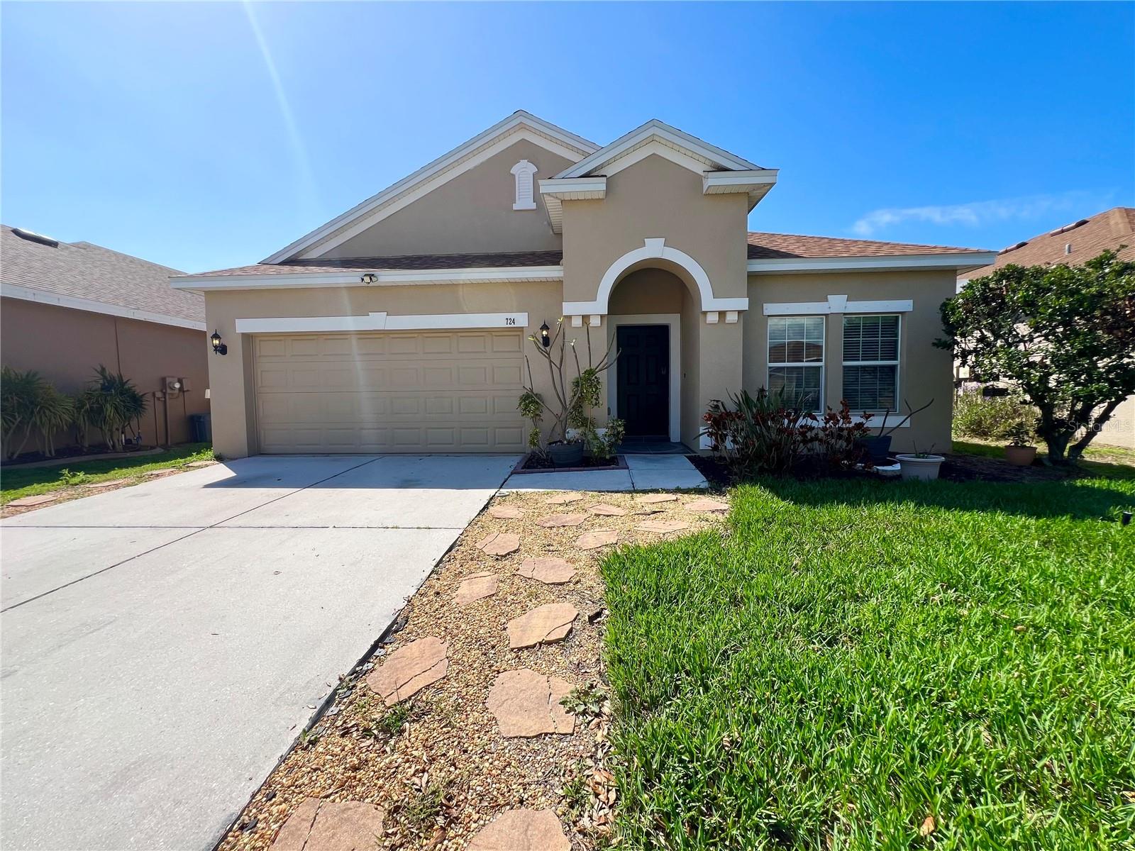 Photo of 724 PARKER DEN DRIVE RUSKIN FL 33570