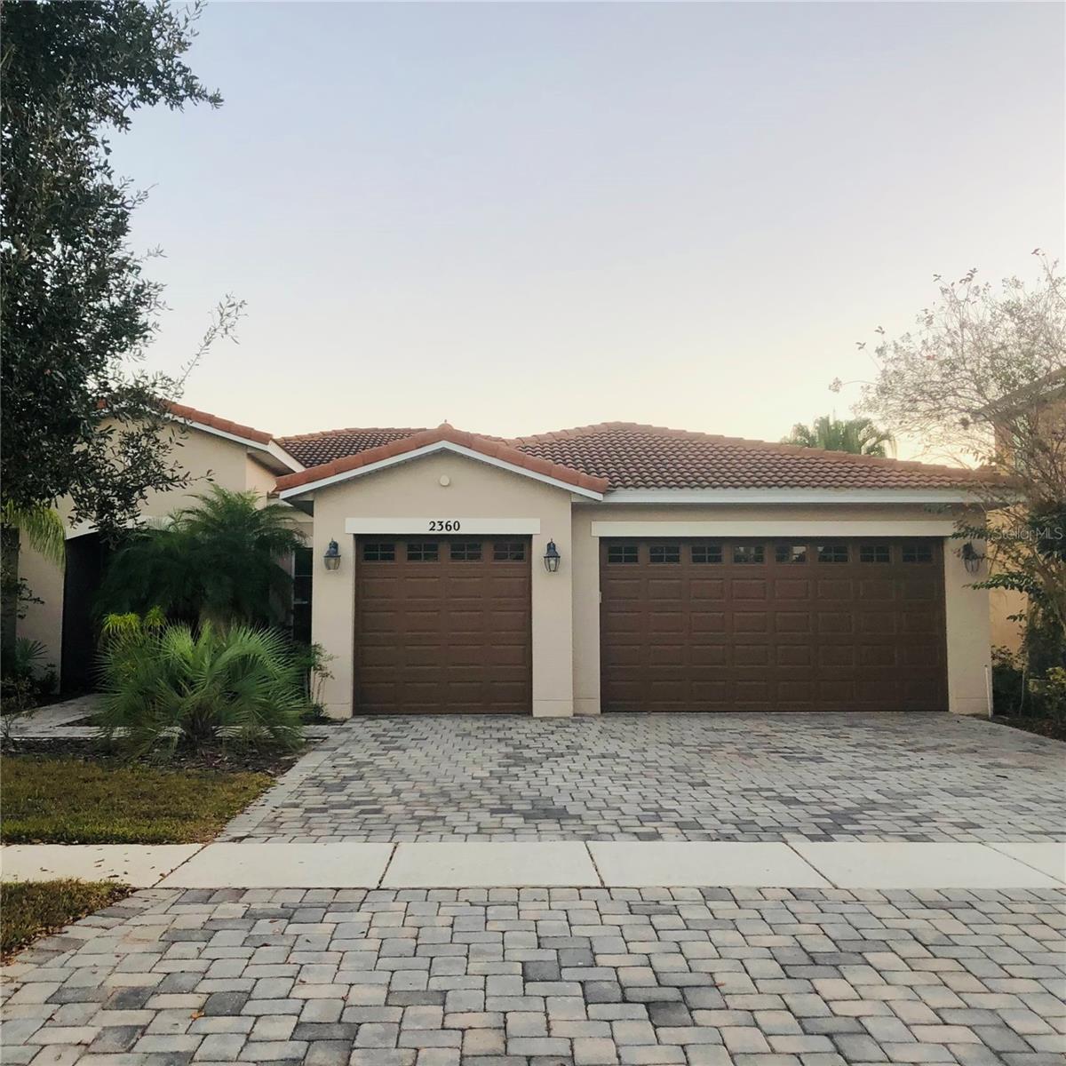 Photo of 2360 EAGLE TALON COURT KISSIMMEE FL 34746