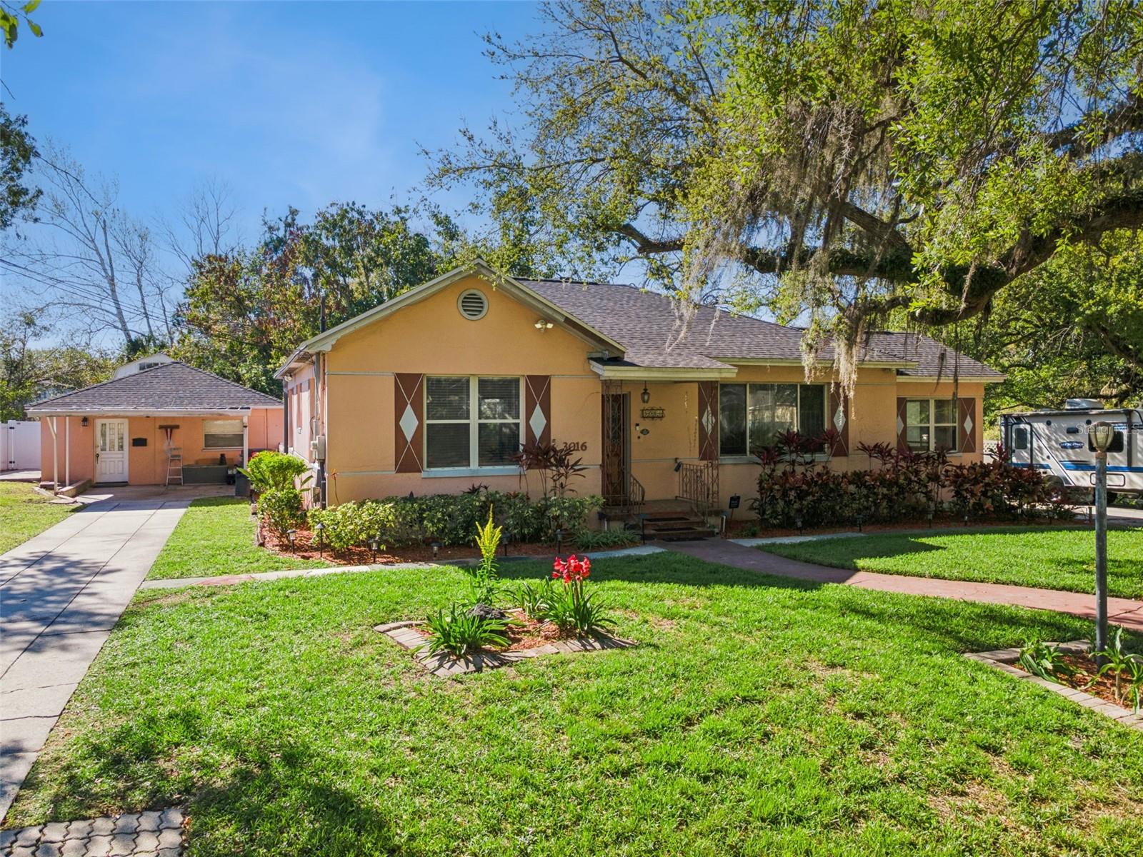 Photo of 3016 N ALBANY AVENUE TAMPA FL 33607