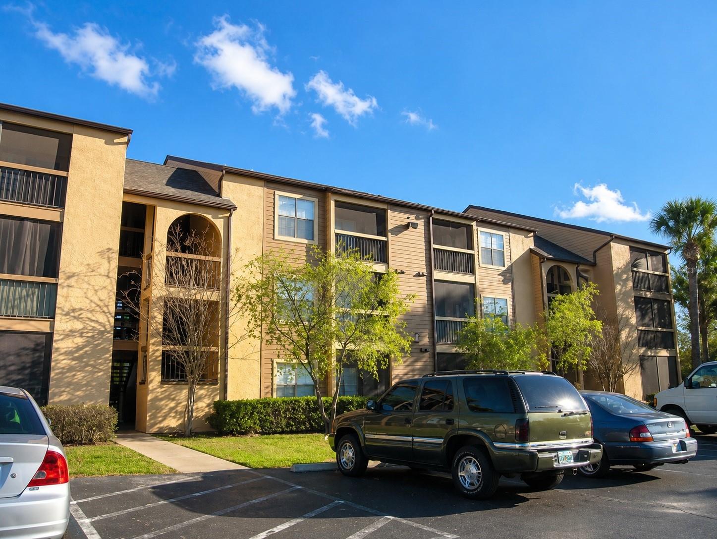 Photo of 2031 CASCADES BOULEVARD #103 KISSIMMEE FL 34741