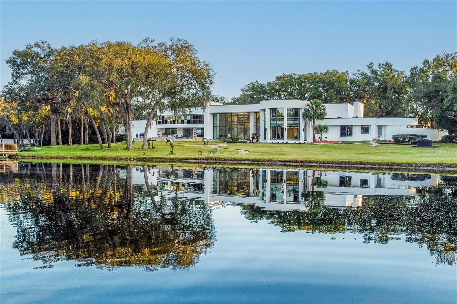 Photo of 812 SWEETWATER CLUB BOULEVARD LONGWOOD FL 32779