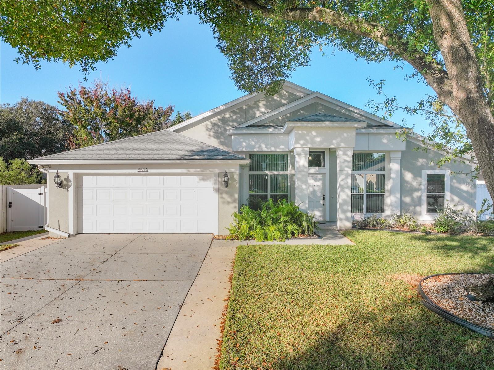 Photo of 9244 BEAVER COVE APOPKA FL 32703