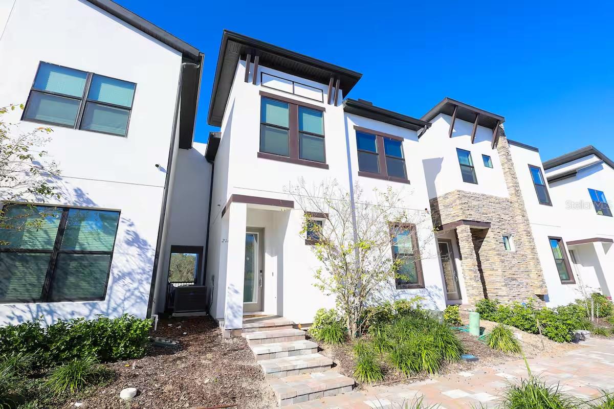 Photo of 216 VILLA DOMANI CIRCLE DAVENPORT FL 33896