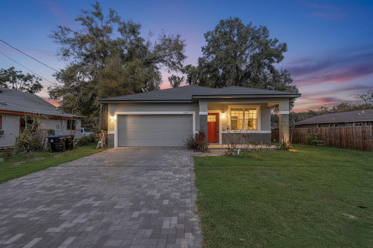 Photo of 309 E 13TH STREET APOPKA FL 32703