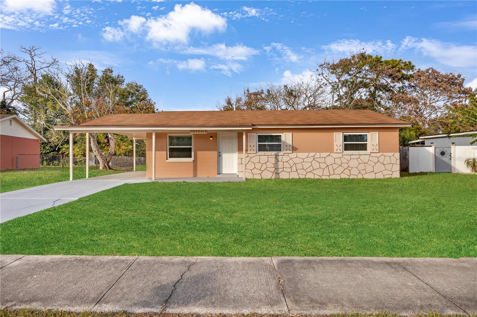 Photo of 8013 RHEA CIRCLE ORLANDO FL 32807