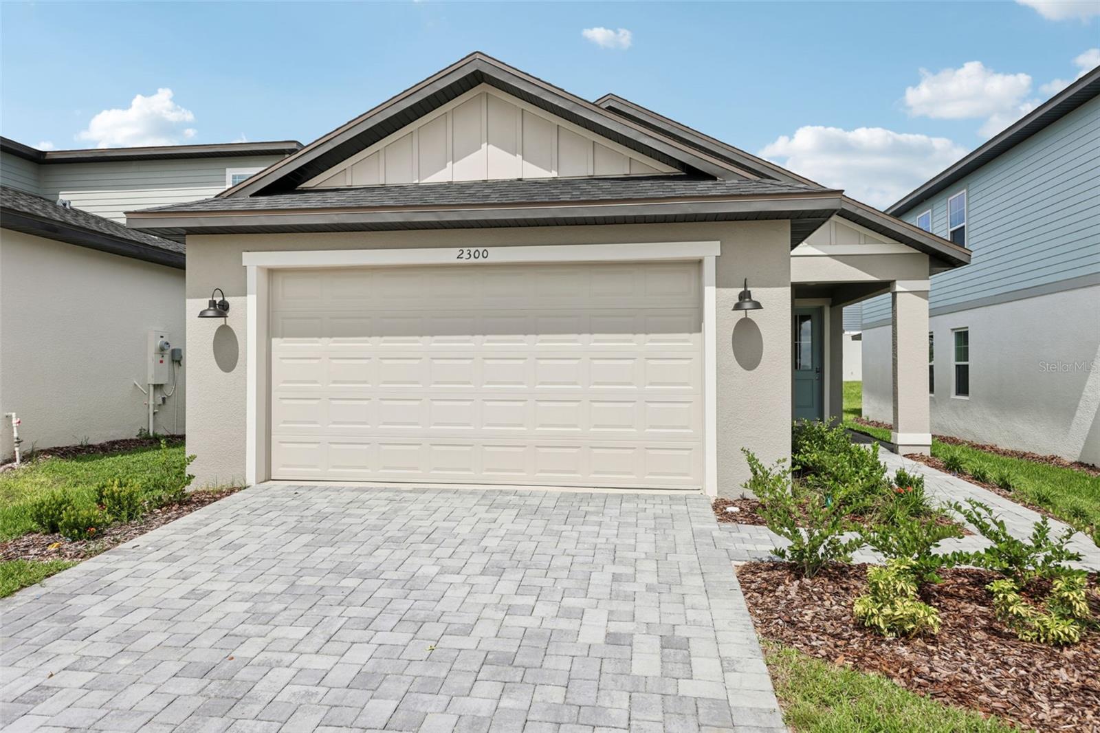 Photo of 2300 HEN ROAD MINNEOLA FL 34715