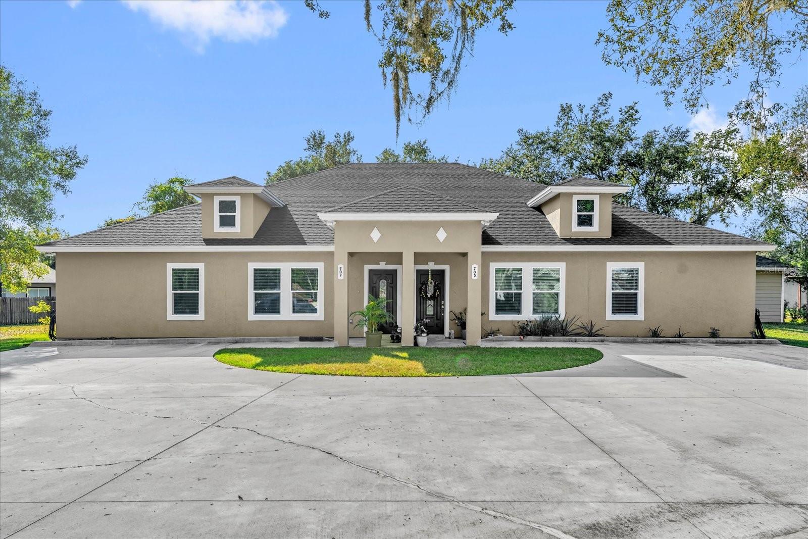 Photo of 705 LENOX PLACE KISSIMMEE FL 34758