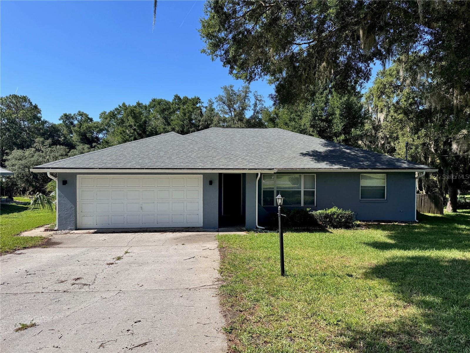 Photo of 8114 E DECATUR COURT FLORAL CITY FL 34436