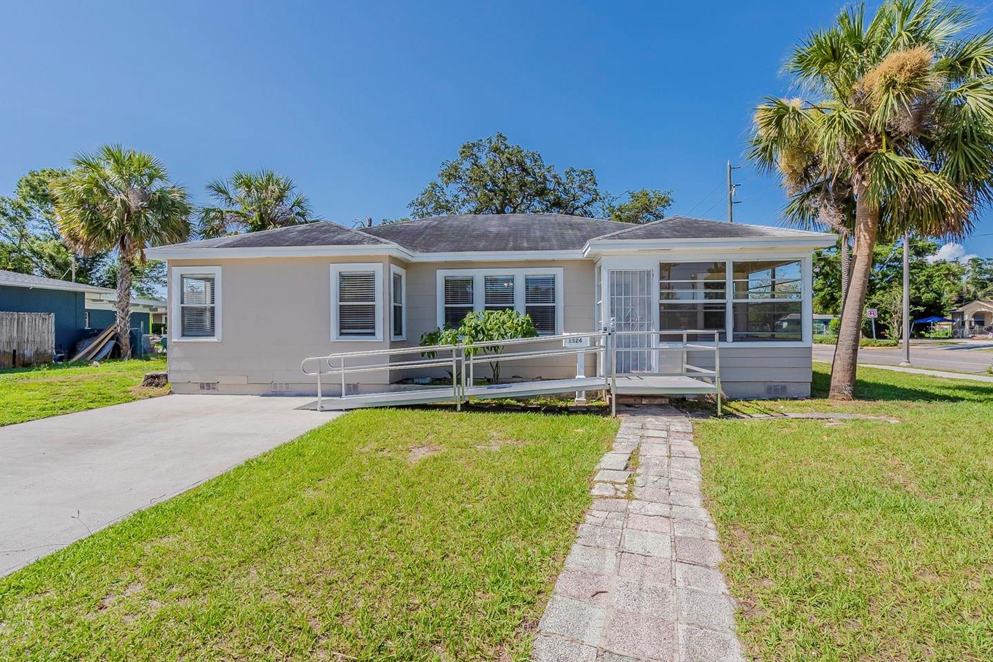 Photo of 1524 13TH AVENUE ST PETERSBURG FL 33705
