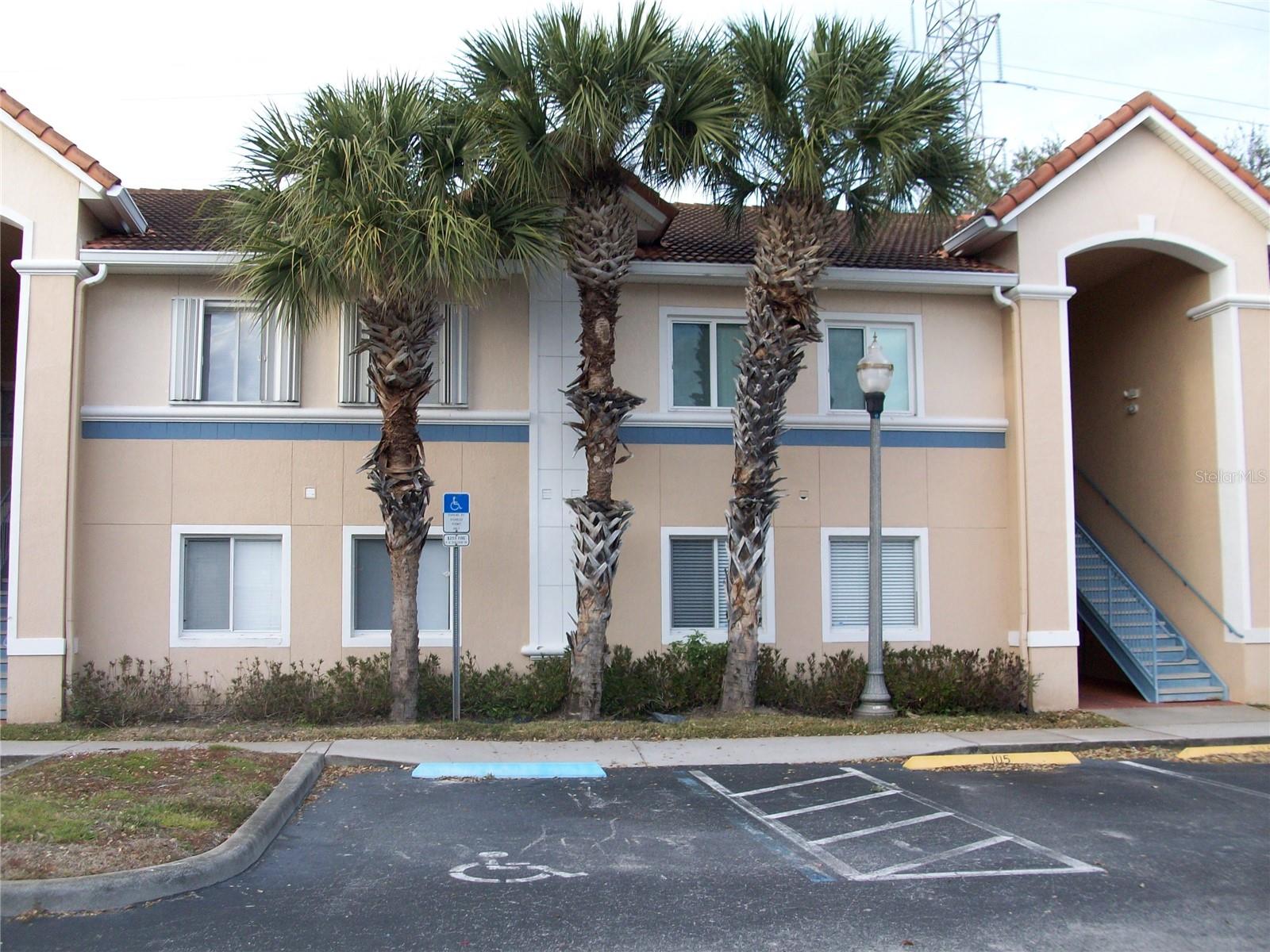 Photo of 495 LAS CORTES LANE #105 ORLANDO FL 32824