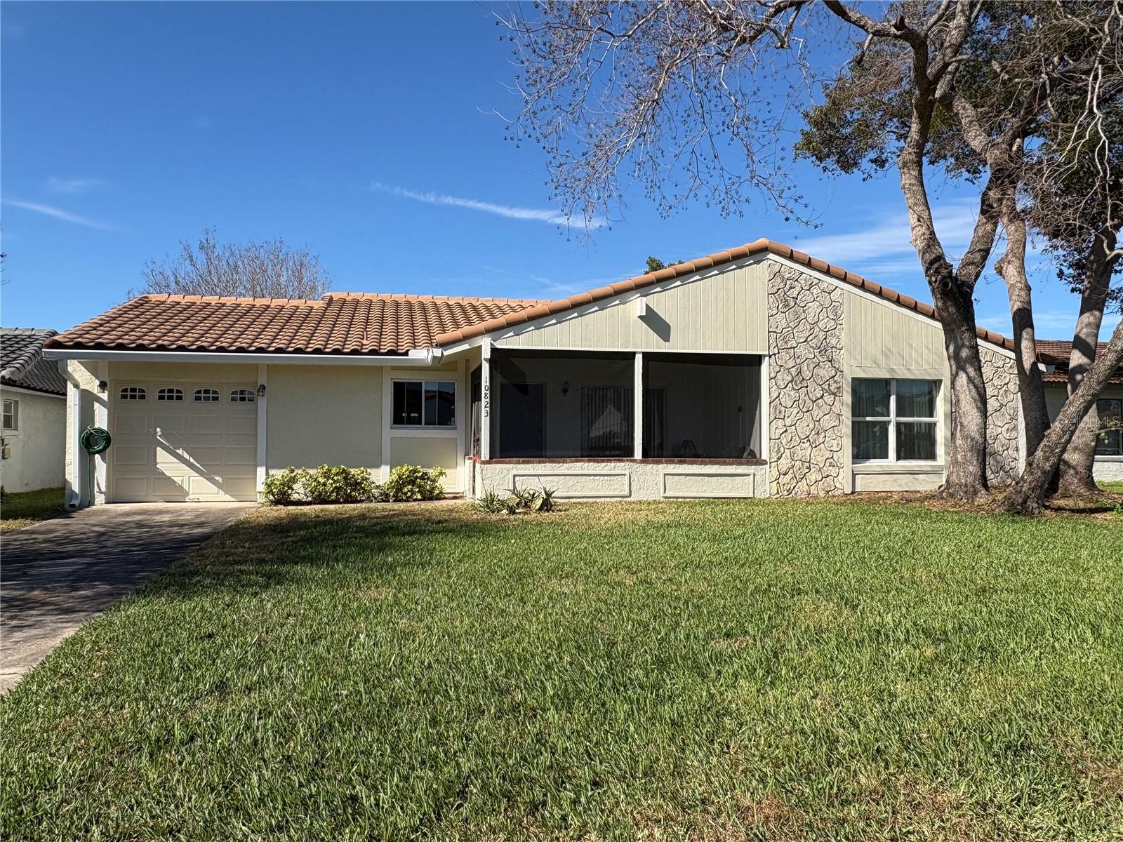 Photo of 10823 WILLIAM AND MARY COURT ORLANDO FL 32821