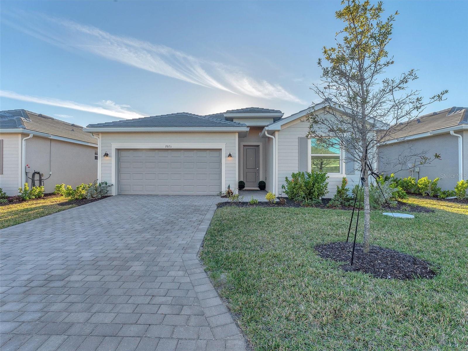 Photo of 7973 LAKES EDGE LANE PORT CHARLOTTE FL 33981
