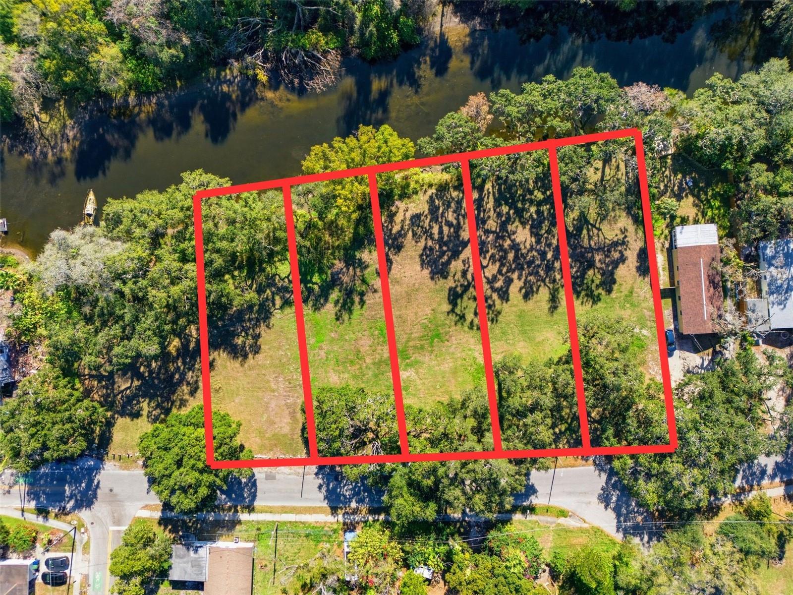Photo of 2011 E MULBERRY DRIVE TAMPA FL 33604