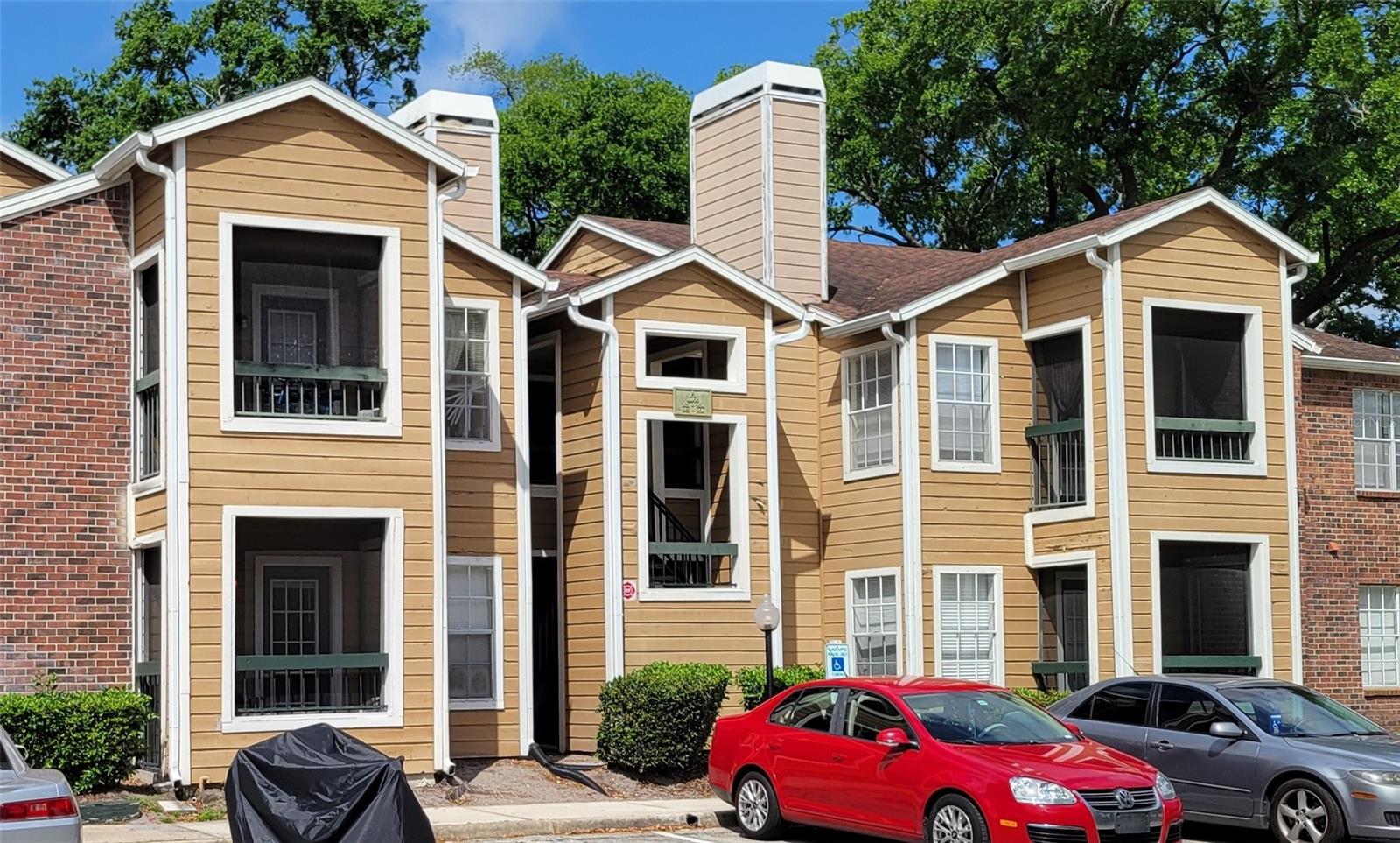 Photo of 4400 THORNBRIAR LANE #201 ORLANDO FL 32822