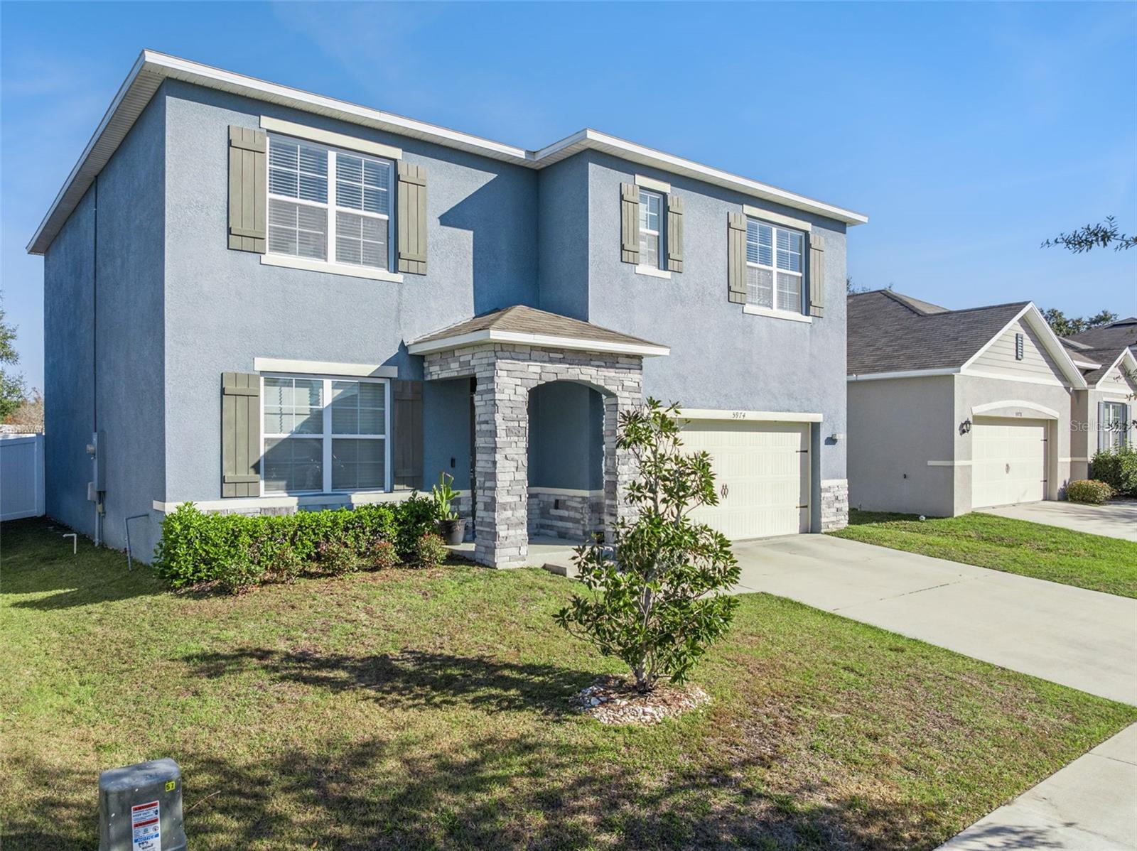 Photo of 5974 CHURCHILL SQUARE WAY GROVELAND FL 34736