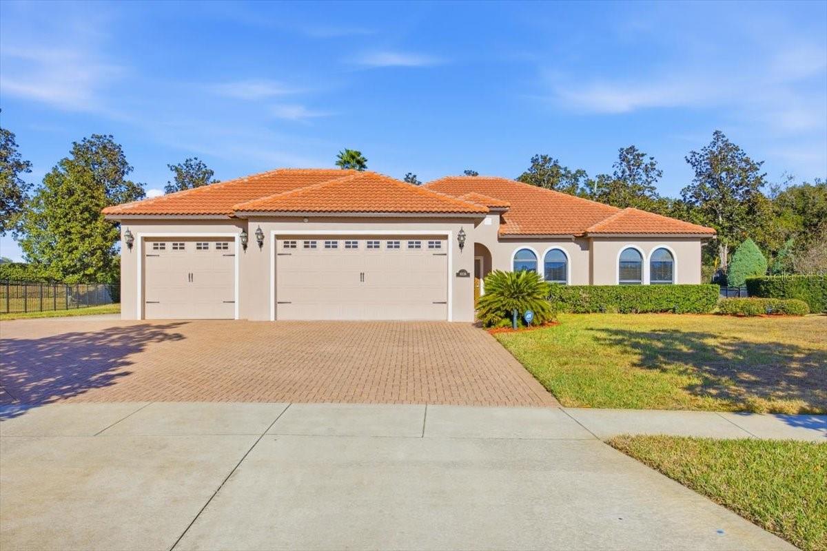 Photo of 10220 YONAOMI CIRCLE CLERMONT FL 34711