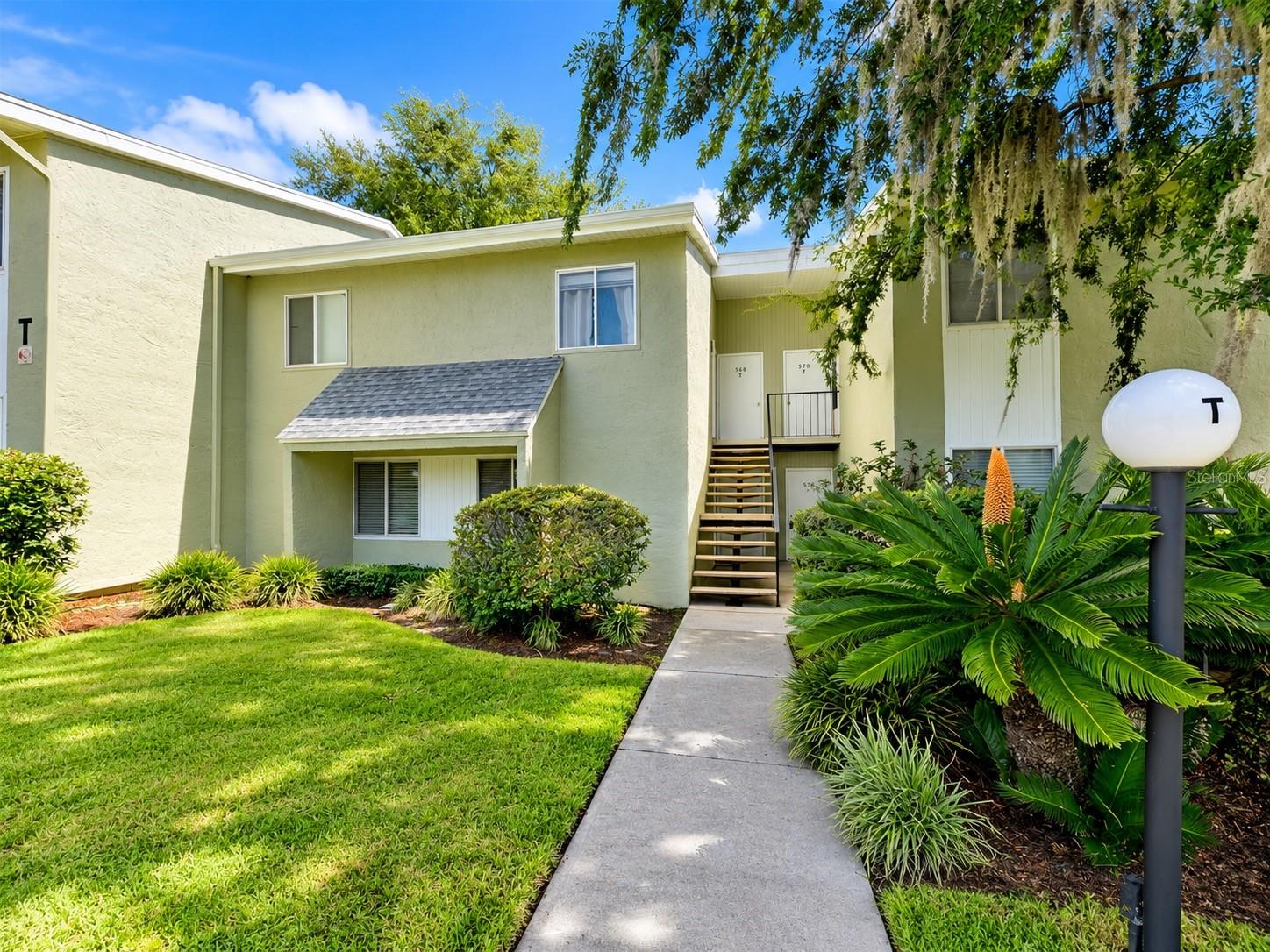 Photo of 568 BAHIA CIRCLE #B OCALA FL 34472