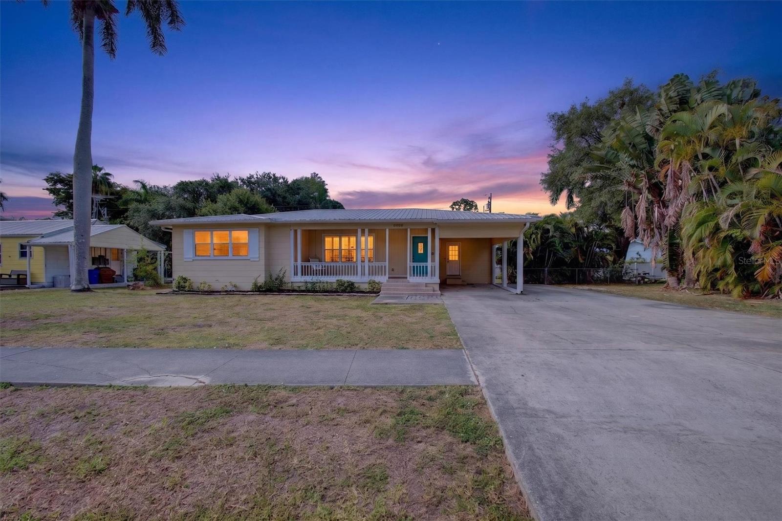 Photo of 1420 MARAVILLA AVENUE FORT MYERS FL 33901