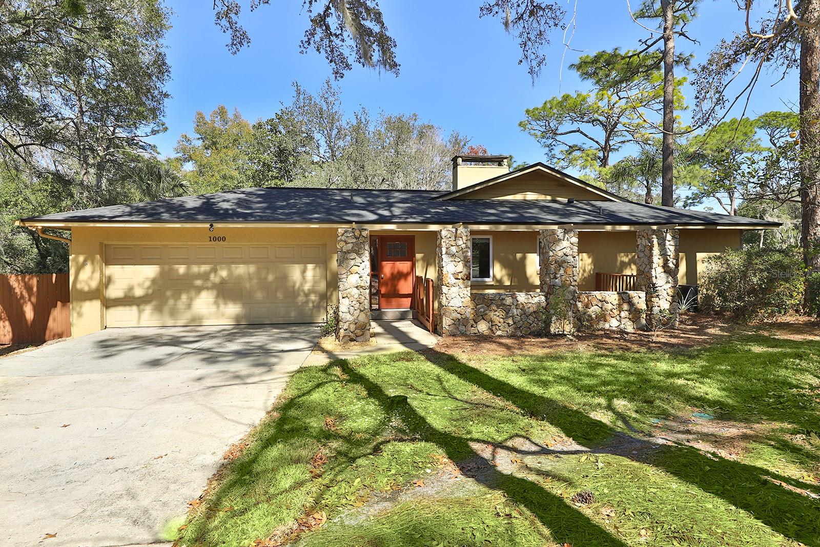 Photo of 1000 CROOKED OAK COURT LONGWOOD FL 32779