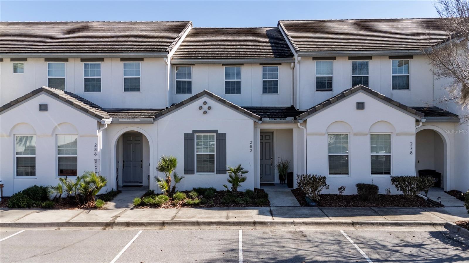 Photo of 282 CAPTIVA DRIVE DAVENPORT FL 33896