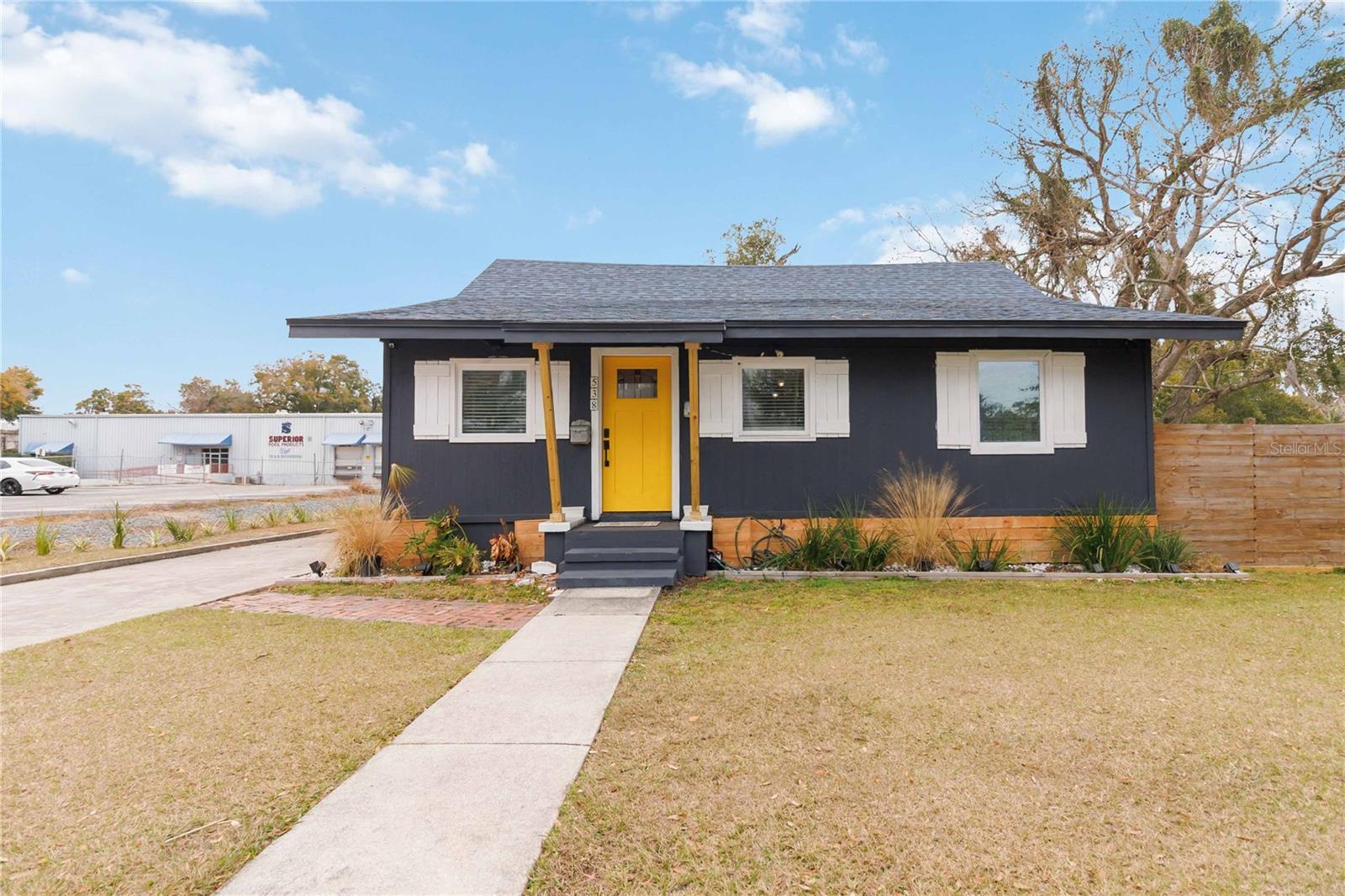 Photo of 538 N PARRAMORE AVENUE ORLANDO FL 32801