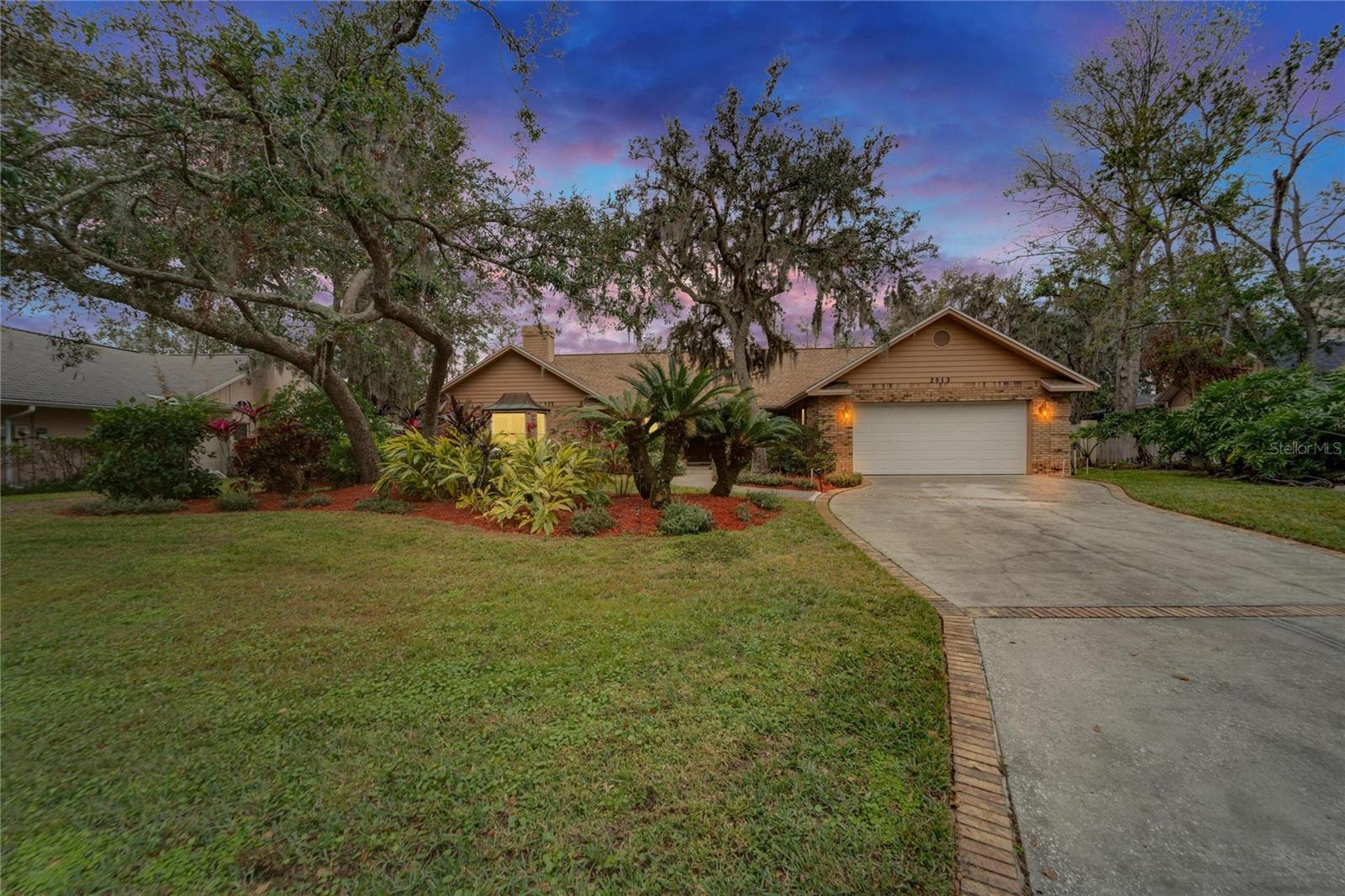 Photo of 2913 ASTON AVENUE PLANT CITY FL 33566