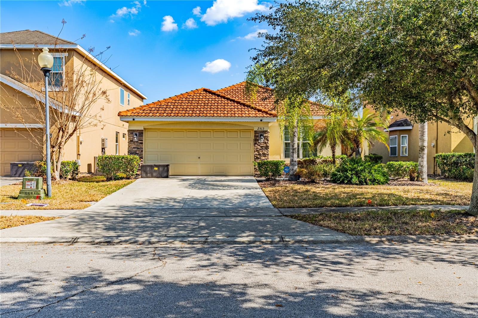 Photo of 2513 DHARMA CIRCLE KISSIMMEE FL 34746