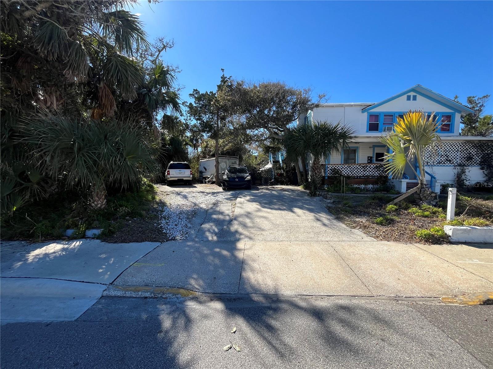 Photo of N HOLLYWOOD AVENUE DAYTONA BEACH FL 32118