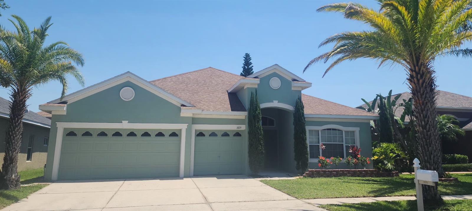 Photo of 1829 MIRA LAGO CIRCLE RUSKIN FL 33570