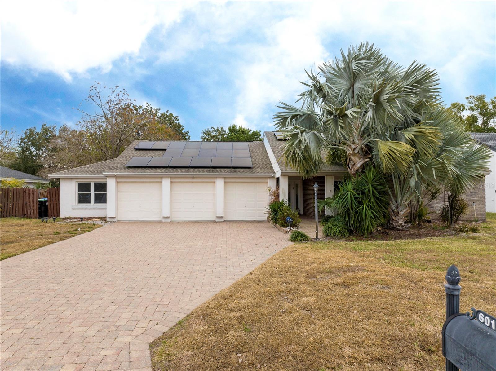 Photo of 6013 CRYSTAL VIEW DRIVE ORLANDO FL 32819