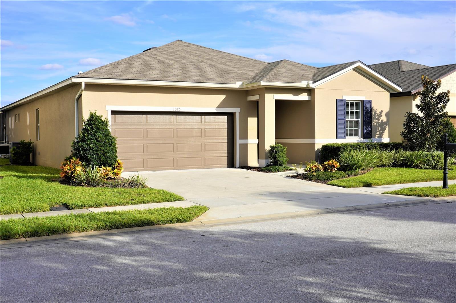 Photo of 1315 YORKSHIRE COURT DAVENPORT FL 33896