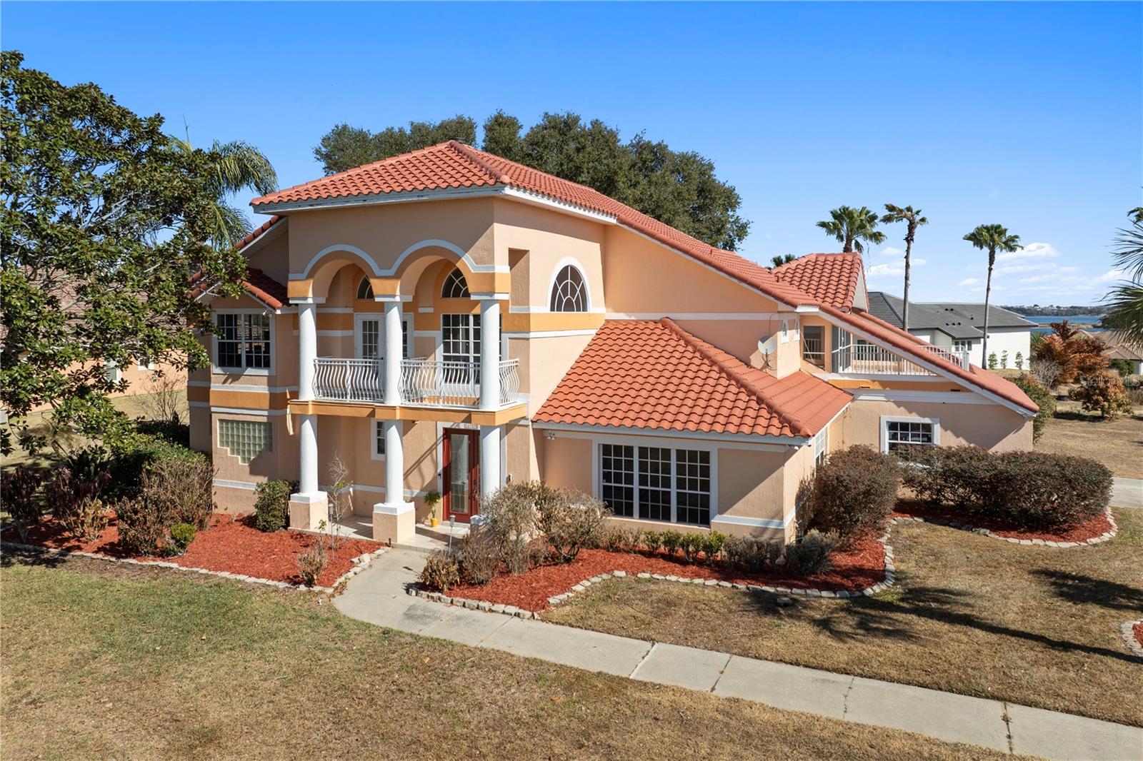 Photo of 16727 ROYAL PALM DRIVE GROVELAND FL 34736
